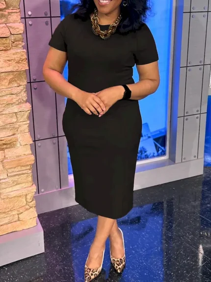 Women Fashion Casual Solid Color Plus Size Short-Sleeve Slim-Fit Dress - Image 5